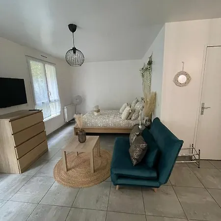 Grand Neuf Apartment *