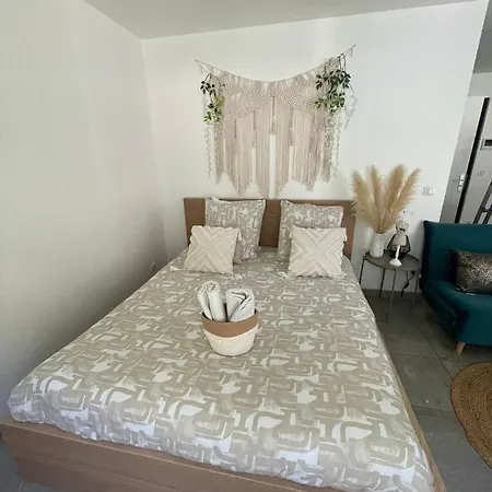 Apartment Grand Neuf