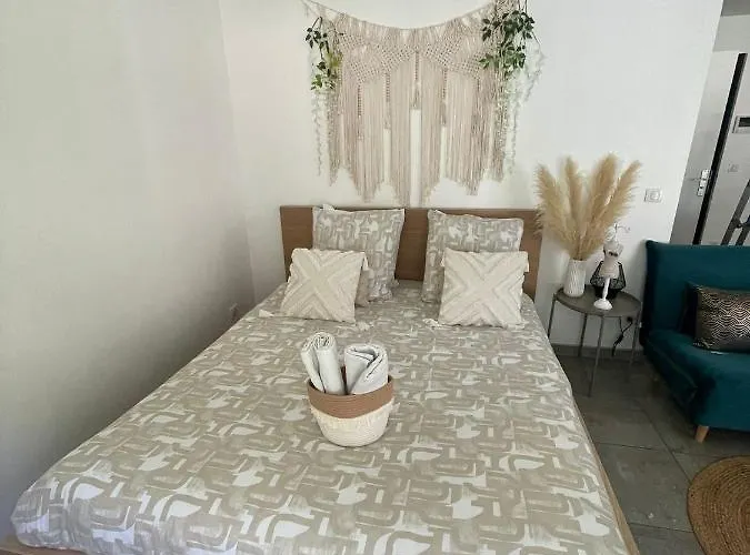 Apartment Grand Neuf